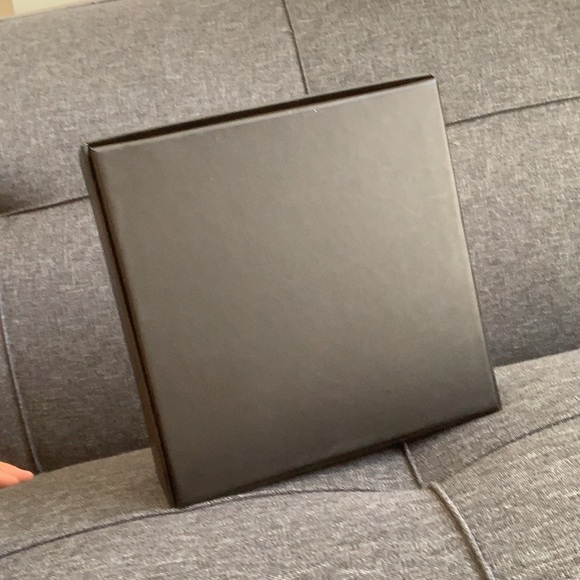 GUCCI BOX - Picture 3 of 4